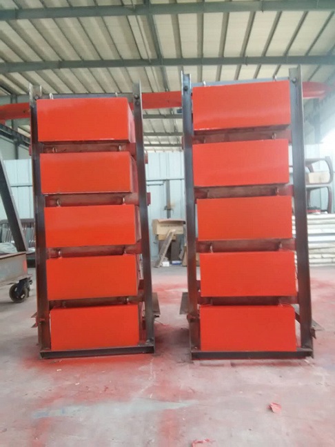 �Ғ���F��